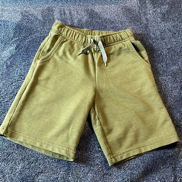 Camo Green Sweat Shorts - Picture 1 of 6